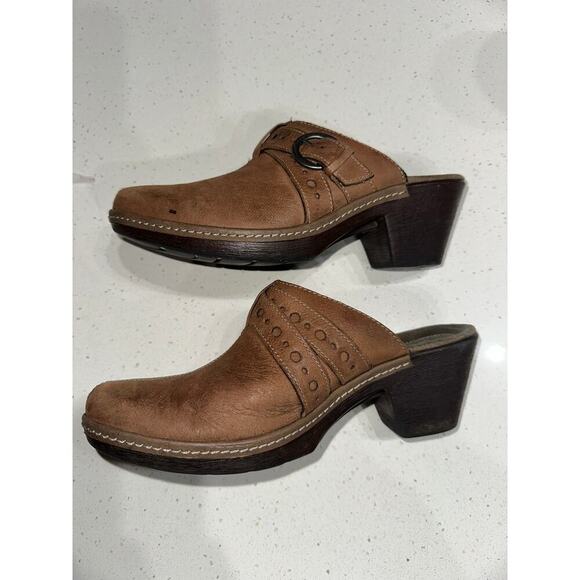 Clarks Bendables Women’s Leather Mules Slip on Comfort adjustable Buckle Size 8M - Picture 3 of 10